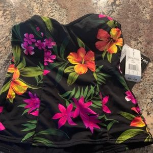 Miracle Suit Tankini Size 16 NWT  Black Tropical Print